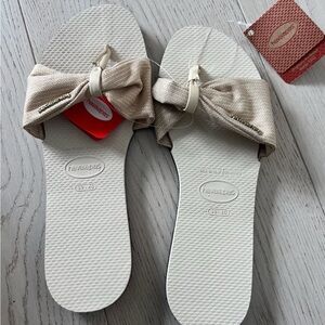 Havaianas You St. Tropez Shine Sandal Size 9/10 NEW WITHOUT BOX